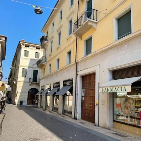 Apartman A 2 Passi Da Giulietta A *